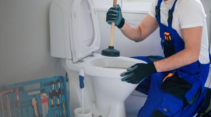 Professional expert plumbing services in Marine, IL